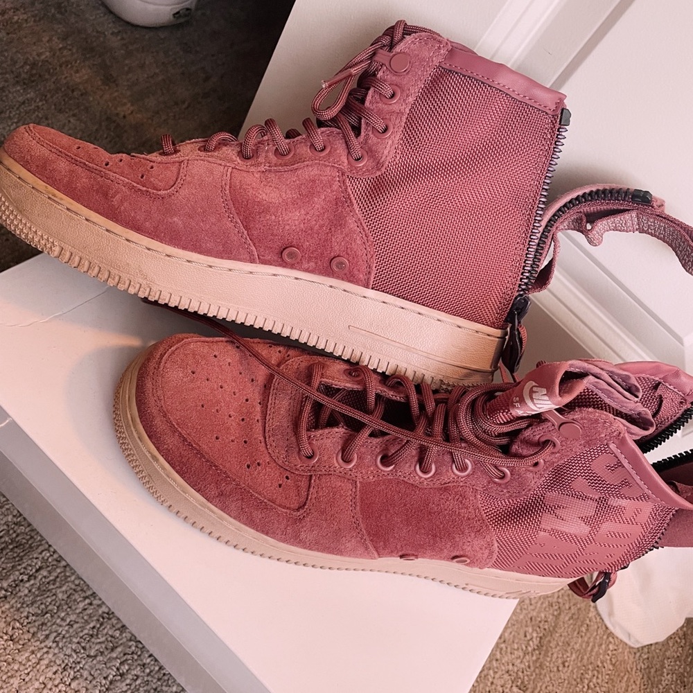 Nike air force high top